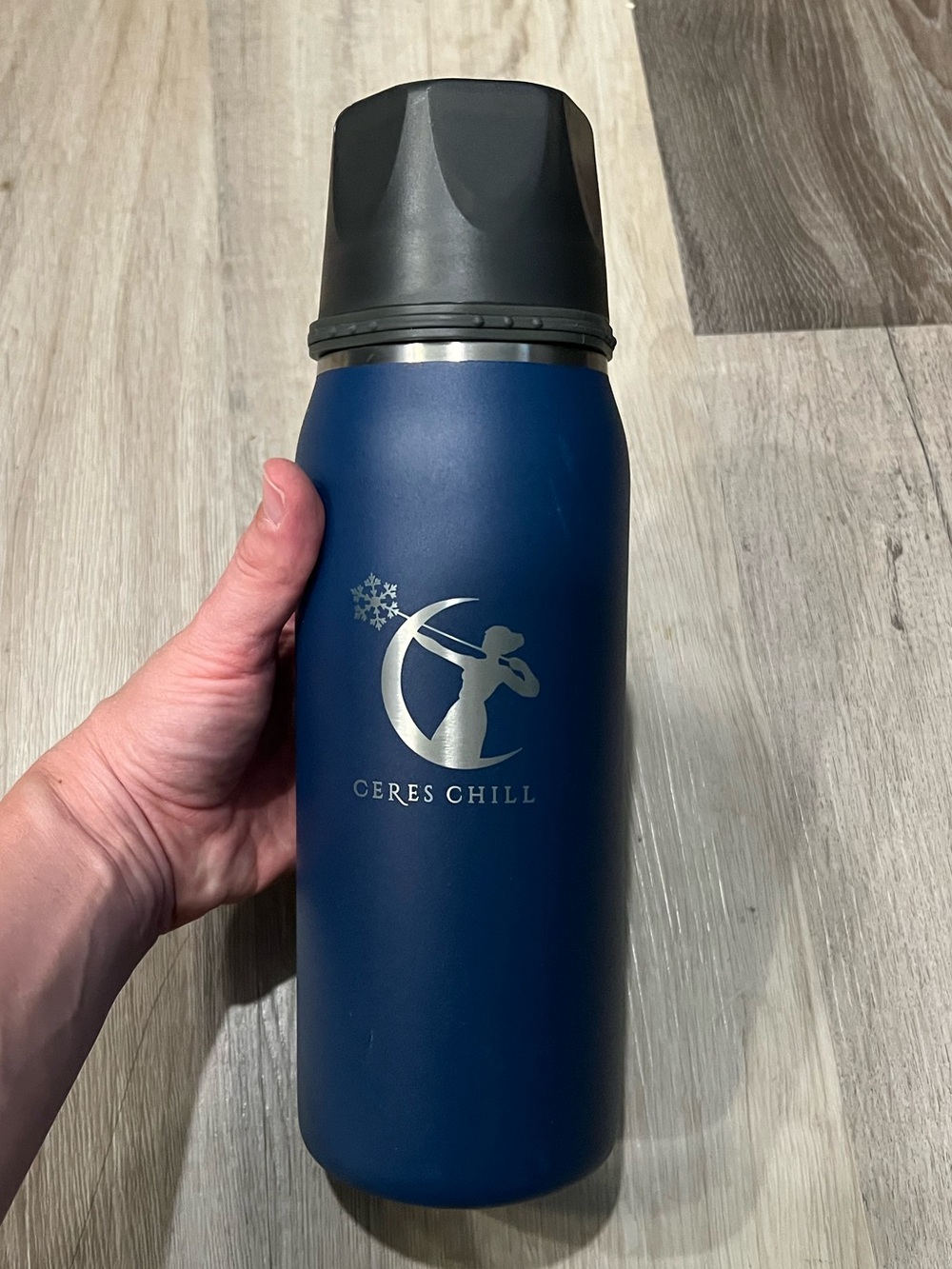 Ceres Chill Navy Blue 32 oz